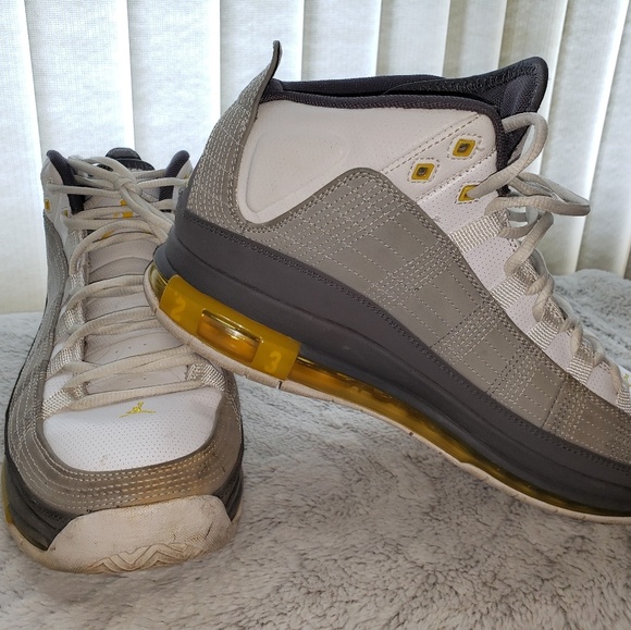 Mens Michael Jordan Retros - Picture 3 of 4